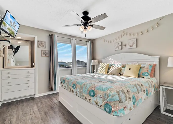 South Winds 2-updated Condo-beach Views-walk To Hangout-free Parking