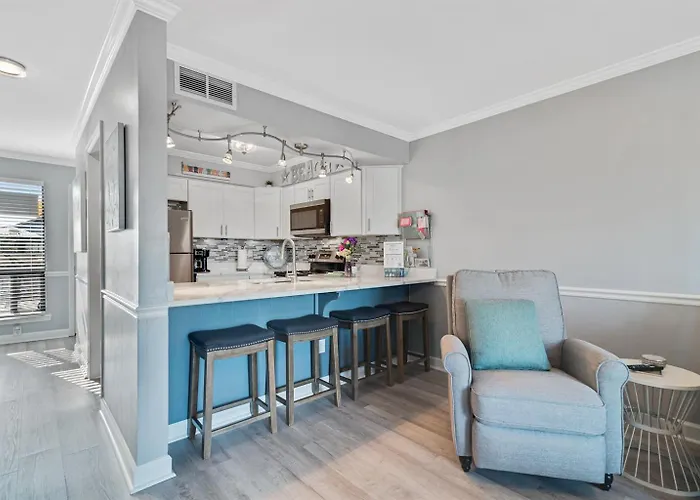 Apartment South Winds 2-updated Condo-beach Views-walk To Hangout-free Parking *