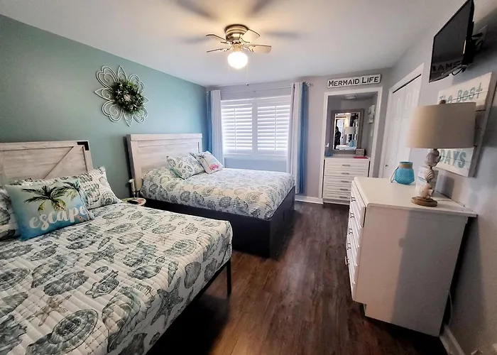 South Winds 2-updated Condo-beach Views-walk To Hangout-free Parking Apartment