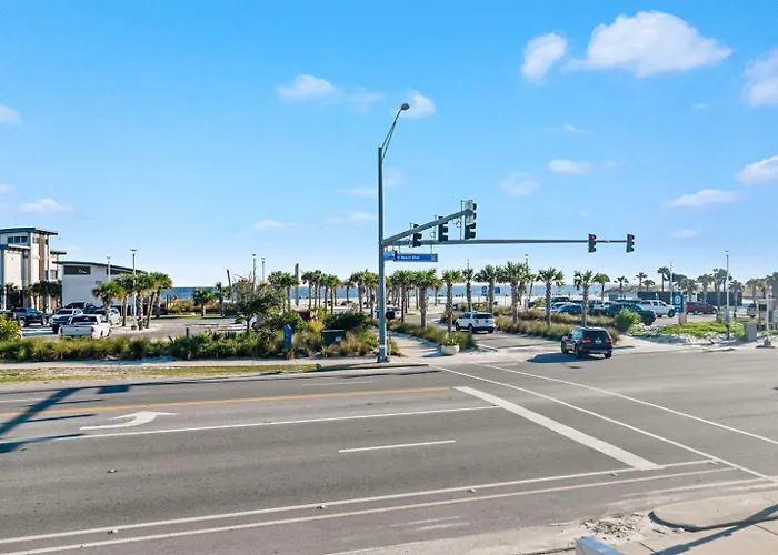 Apartment South Winds 2-updated Condo-beach Views-walk To Hangout-free Parking Gulf Shores