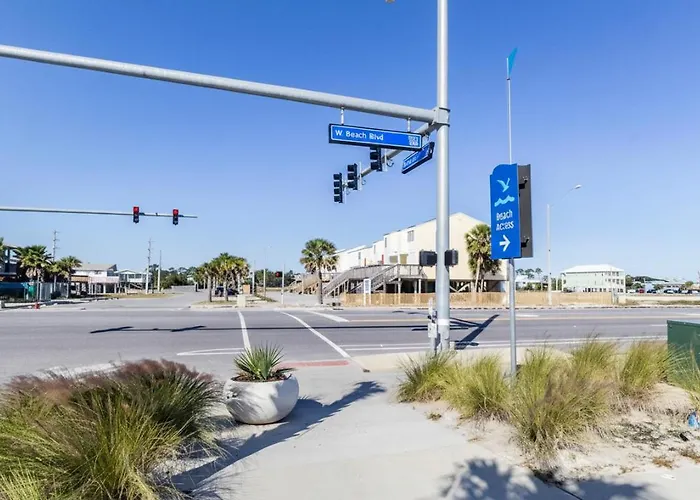 South Winds 2-updated Condo-beach Views-walk To Hangout-free Parking Apartment Gulf Shores