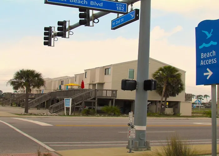 South Winds 2-updated Condo-beach Views-walk To Hangout-free Parking Apartment *