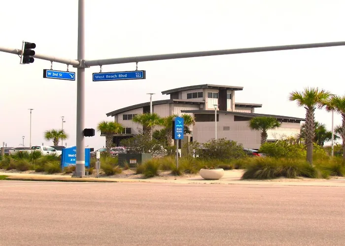 South Winds 2-updated Condo-beach Views-walk To Hangout-free Parking Apartment *